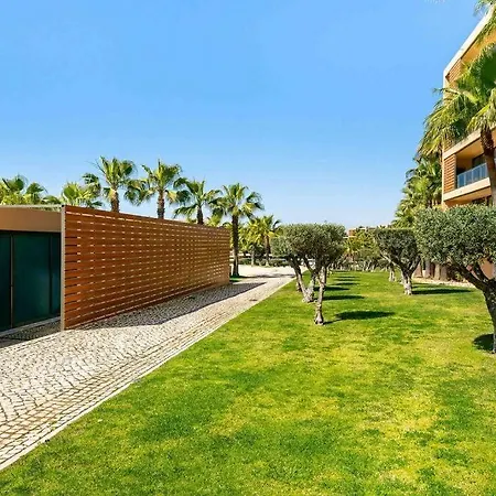Salgados Beach House 2-Bedroom & 7 Pools Guia  Exterior photo