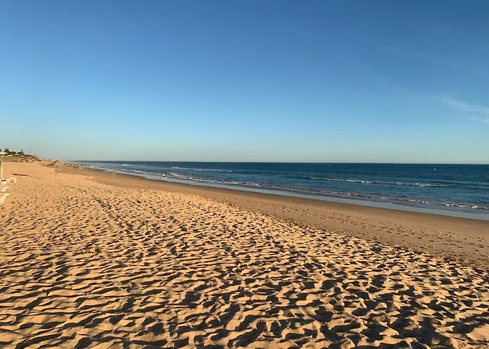 Salgados Beach House 2-Bedroom & 7 Pools