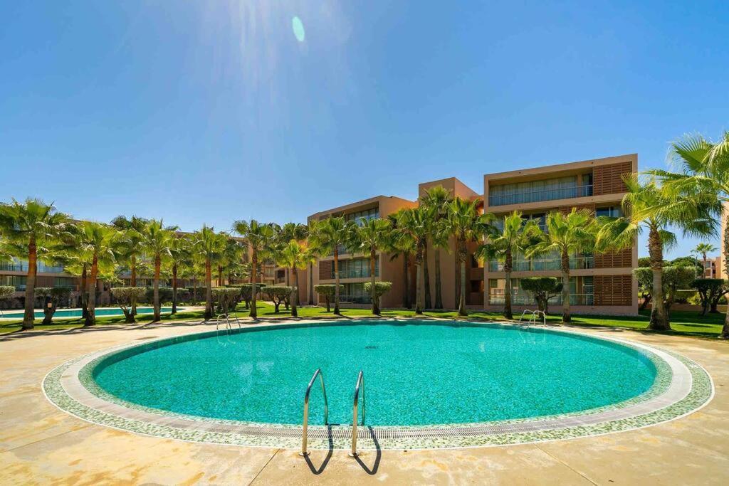 Salgados House 2-bedroom & 7 Pools