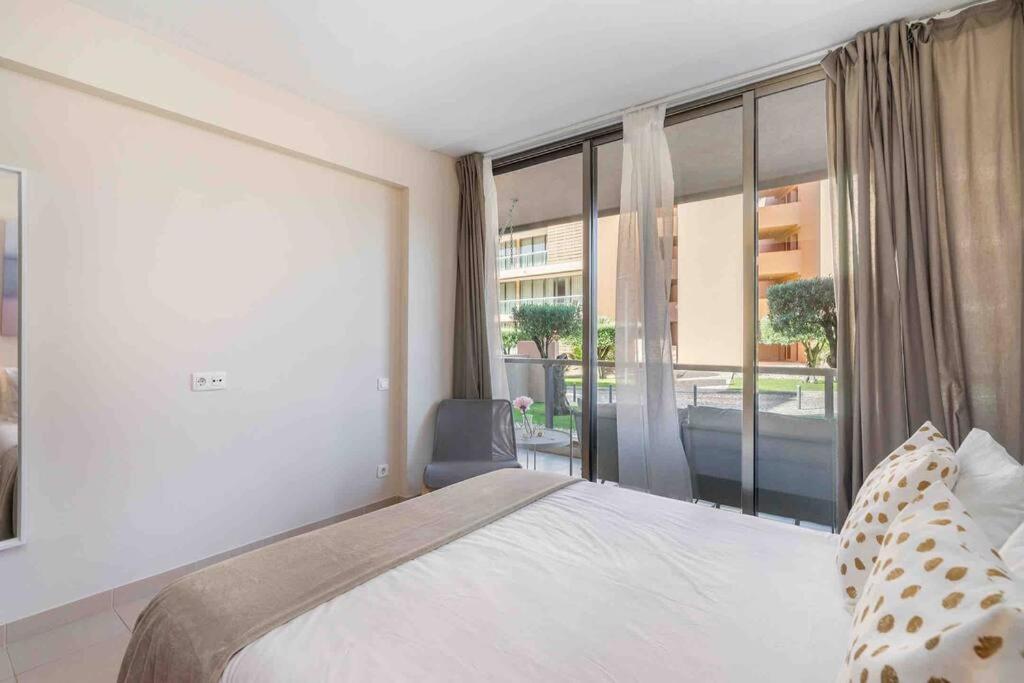 Salgados House 2-bedroom & 7 Pools