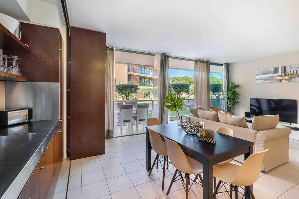 Apartment Salgados House 2-bedroom & 7 Pools Guia (Faro)