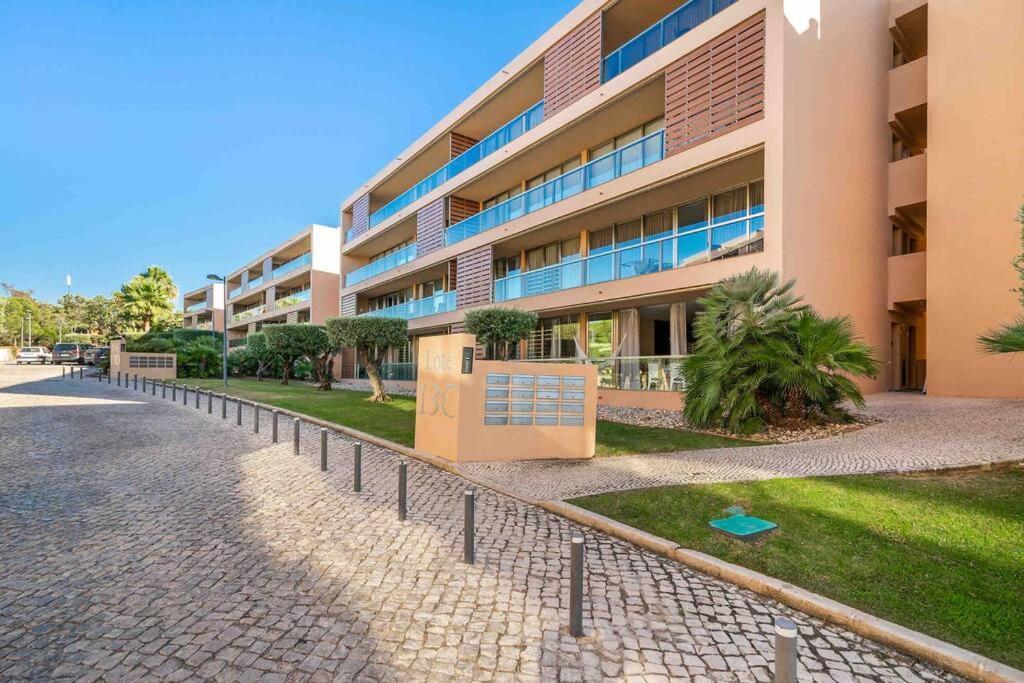 Salgados House 2-bedroom & 7 Pools *